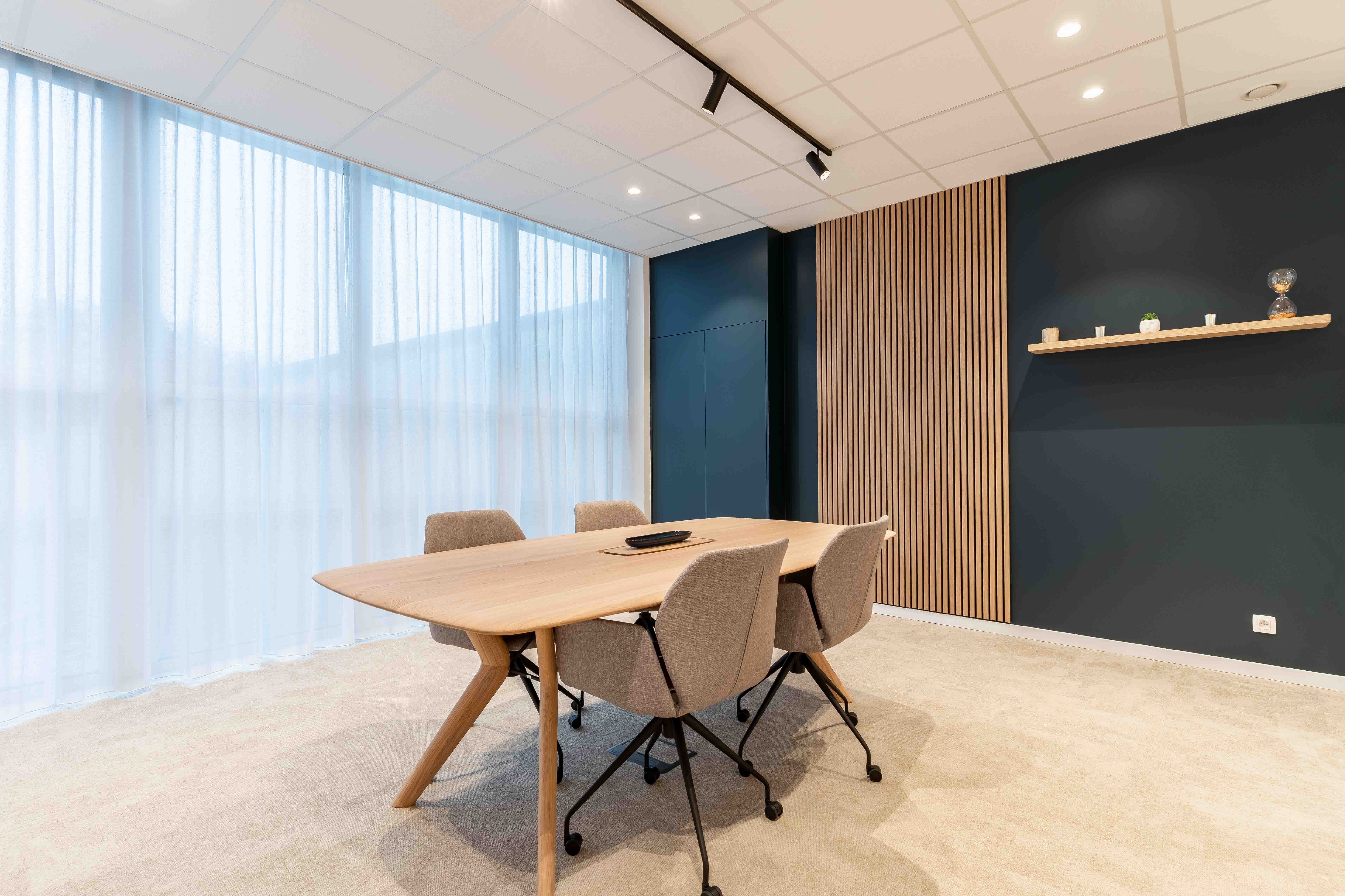 2-Chaumont intérieur-6aAgence immobilière TRIOR Chaumont-Gistoux Réunion 2