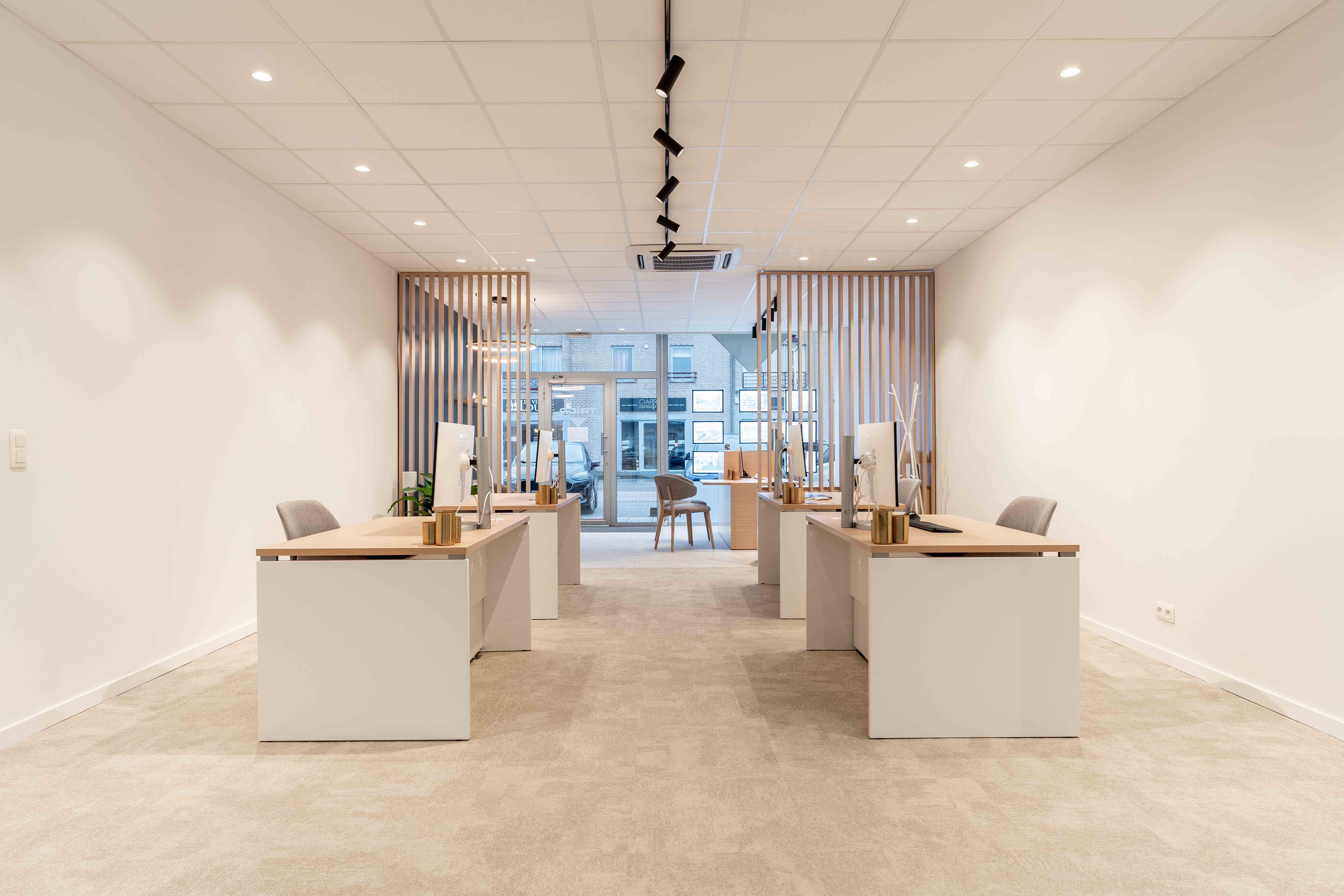 2-Chaumont intérieur-6aAgence immobilière TRIOR Chaumont-Gistoux Bureaux 2